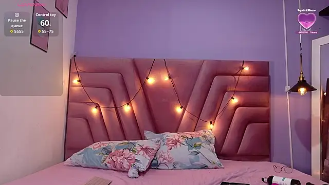 innocenthazel online show from 02/10/26, 02:48