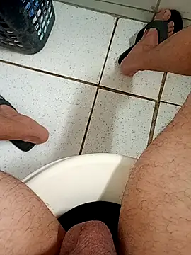 magrinhogostoso696 online show from 02/08/26, 06:33