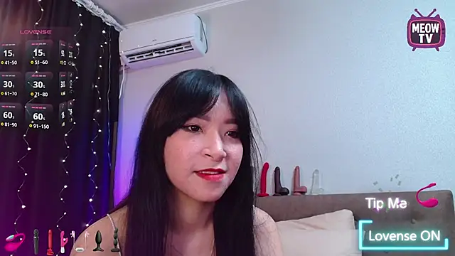 miyakimi0101 online show from 09/29/25, 12:38