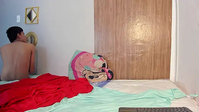 couple hotfox online show from 03/27/26, 08:26