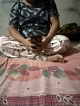 sharnjit299 online show from 09/09/25, 04:39