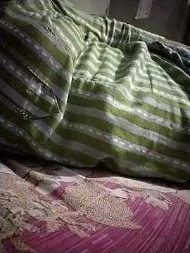 sharnjit299 online show from 09/30/25, 10:53