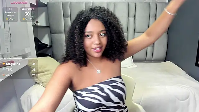 Natasha rose   online show from 09/28/25, 07:25