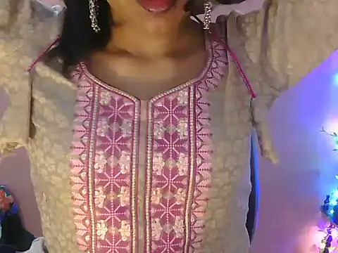 Cute Pihu01 online show from 02/04/26, 07:42