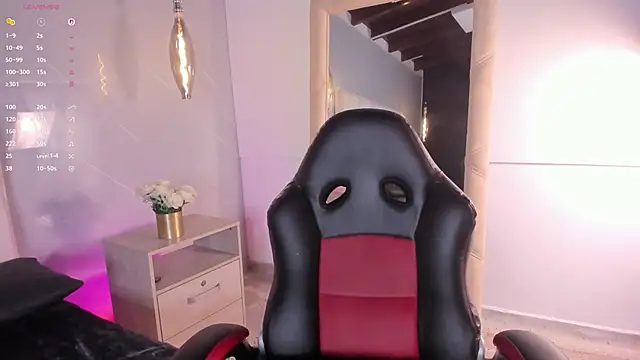 Snapshot of Keyla_lage chatting on 12/02/25, 08:15 Keyla lage online show from 12/02/25, 08:15