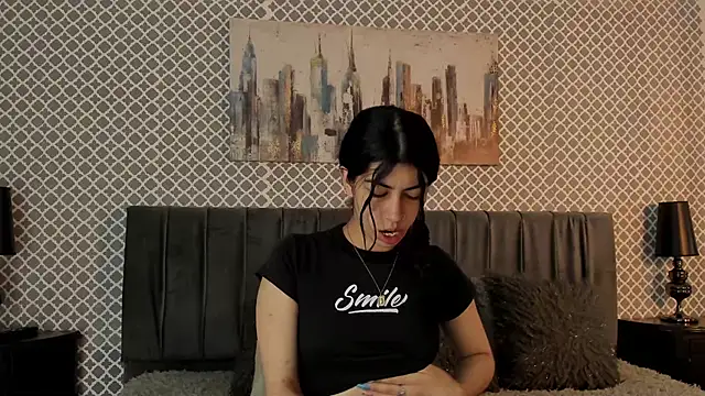 Cassie bloom online show from 10/28/25, 08:00