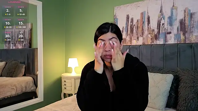 Cassie bloom online show from 03/25/26, 03:56