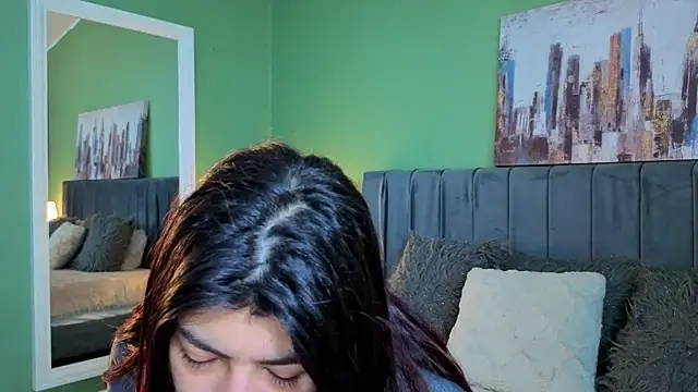 Cassie bloom online show from 04/02/26, 08:39