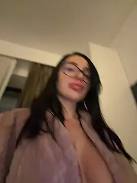 Mia Splash online show from 01/16/26, 08:02