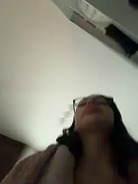 Mia Splash online show from 02/08/26, 10:29