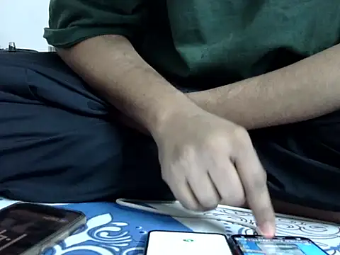 Snapshot of 9inch_hard chatting on 01/15/26, 08:12 9inch hard online show from 01/15/26, 08:12