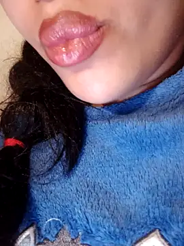 Sexlove1xo online show from 04/01/26, 02:58