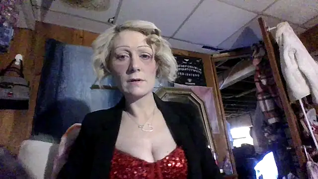 beautifulmee23 online show from 02/21/25, 04:48