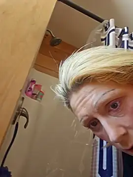 beautifulmee23 online show from 02/22/25, 03:36