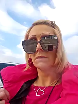 beautifulmee23 online show from 02/23/25, 08:33