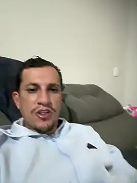 Snapshot of hekitor chatting on 05/14/26, 03:35 hekitor online show from 05/14/26, 03:35