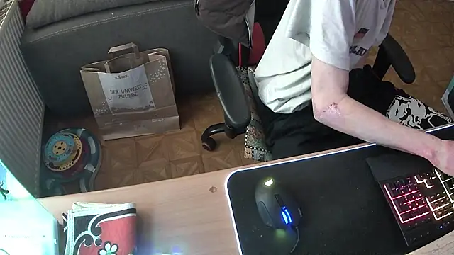 DerGeileLoveboy online show from 11/11/25, 11:54