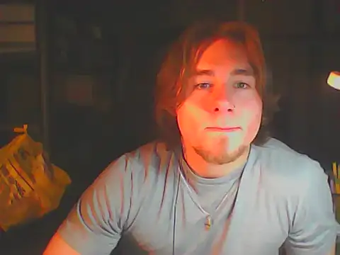 Snapshot of JCstrings chatting on 01/15/26, 06:29 JCstrings online show from 01/15/26, 06:29