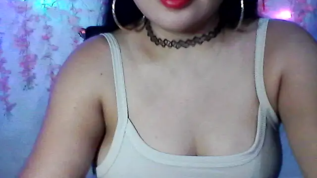 Snapshot of shashel5 chatting on 01/12/26, 05:56 shashel5 online show from 01/12/26, 05:56