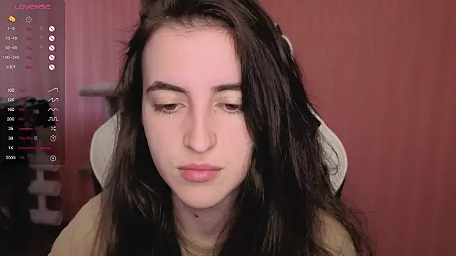 Snapshot of reaiss chatting on 09/21/25, 03:52 reaiss online show from 09/21/25, 03:52