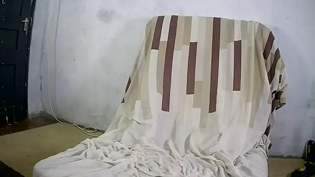 justyou2025 online show from 10/14/25, 09:04