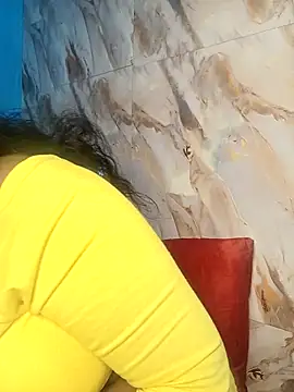 Snapshot of horny_diana chatting on 11/15/25, 06:15 horny diana online show from 11/15/25, 06:15