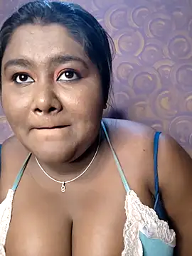 Snapshot of horny_diana chatting on 06/13/26, 05:44 horny diana online show from 06/13/26, 05:44