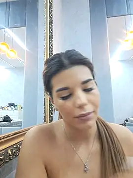 Bella Posh online show from 11/07/25, 05:51