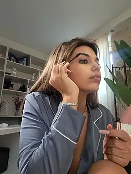 Bella Posh online show from 01/09/26, 07:55