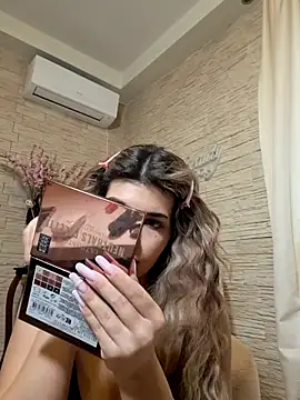 Bella Posh online show from 02/17/26, 01:07