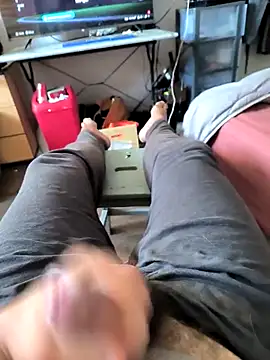 Aloxix online show from 09/29/25, 08:30