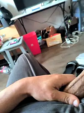 Aloxix online show from 10/02/25, 08:10