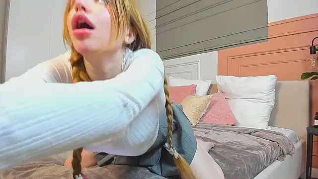 Snapshot of _BunnyDollStella_ chatting on 03/04/25, 01:12 BunnyDollStella online show from 03/04/25, 01:12