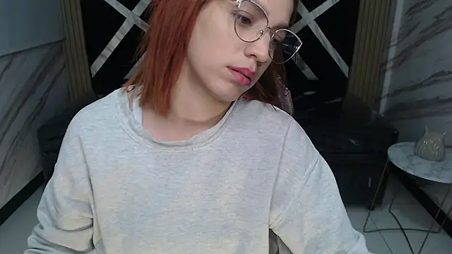 Snapshot of Angeles_v chatting on 03/08/25, 01:50 Angeles v online show from 03/08/25, 01:50