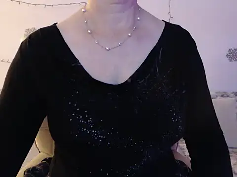 YourfantasyGiuly online show from 05/09/26, 06:35