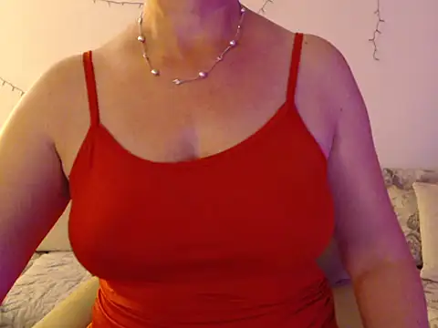 YourfantasyGiuly online show from 06/02/26, 07:27