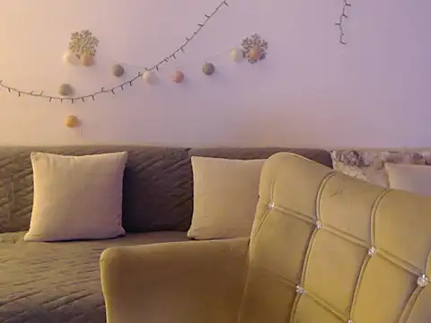 YourfantasyGiuly online show from 06/25/26, 06:56