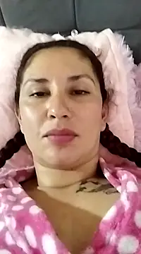 Megan-01- online show from 03/22/25, 12:04