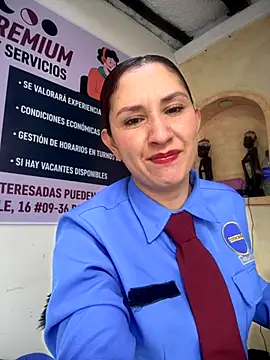 Megan-01- online show from 09/15/25, 12:38