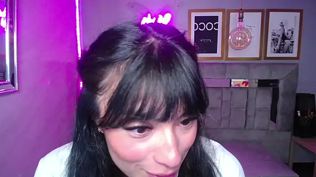 Isabella Collen v online show from 03/20/25, 12:32