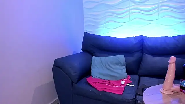 Snapshot of Gabriellacox chatting on 03/15/25, 12:56 Gabriellacox online show from 03/15/25, 12:56