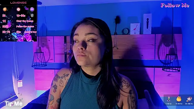 ChloeAllennn online show from 11/30/25, 10:30