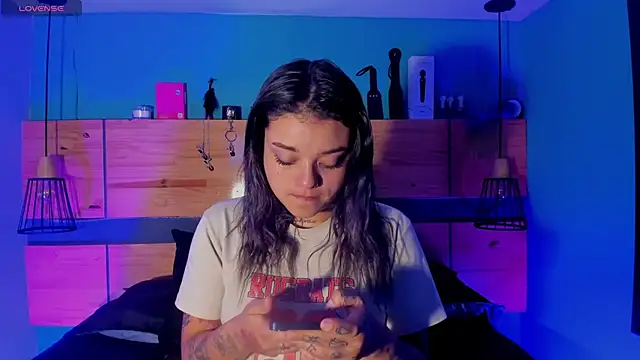 ChloeAllennn online show from 03/16/26, 01:15