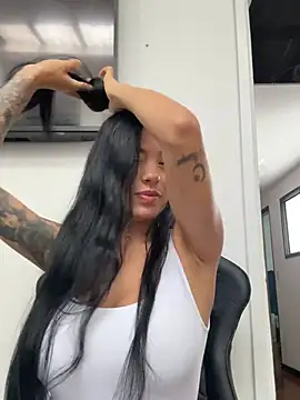 Antonella Smiith  online show from 04/07/26, 01:55