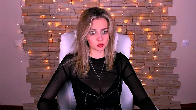 Snapshot of melissa_richardson chatting on 02/24/25, 06:15 melissa richardson online show from 02/24/25, 06:15