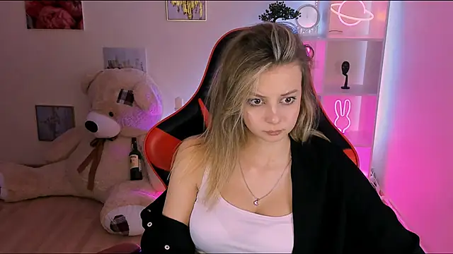 Snapshot of melissa_richardson chatting on 03/11/25, 03:26 melissa richardson online show from 03/11/25, 03:26