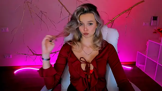 Snapshot of melissa_richardson chatting on 12/01/25, 12:32 melissa richardson online show from 12/01/25, 12:32