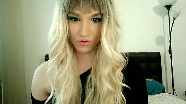 Snapshot of hellenspellman chatting on 03/05/25, 08:43 hellenspellman online show from 03/05/25, 08:43