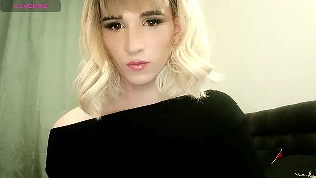 Snapshot of hellenspellman chatting on 03/15/25, 05:15 hellenspellman online show from 03/15/25, 05:15