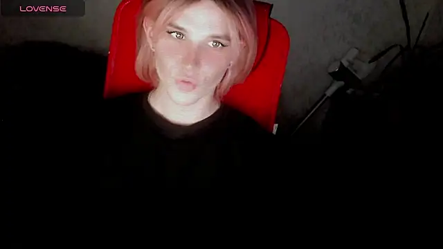 Snapshot of hellenspellman chatting on 10/09/25, 04:16 hellenspellman online show from 10/09/25, 04:16